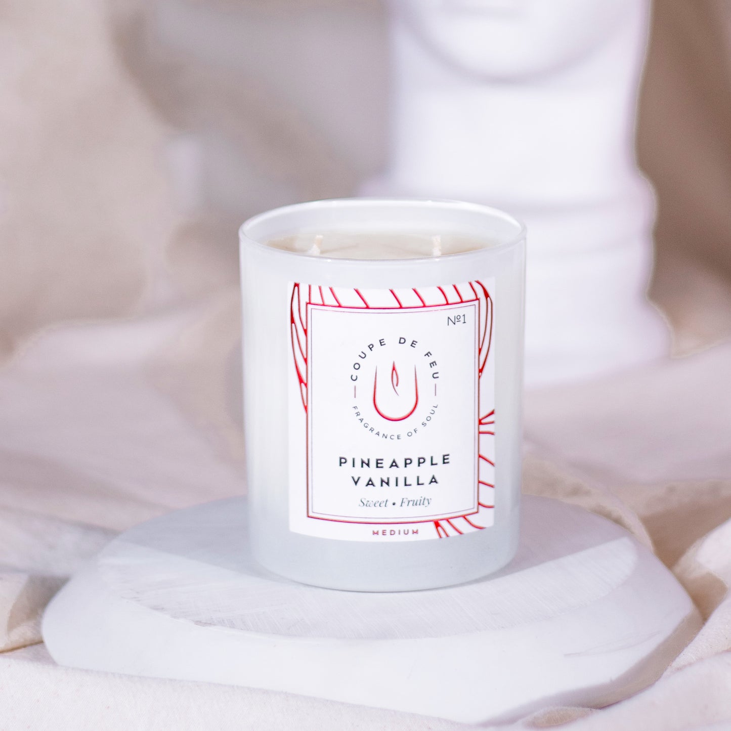 No.1 Pineapple Vanilla Cam Mum Medium