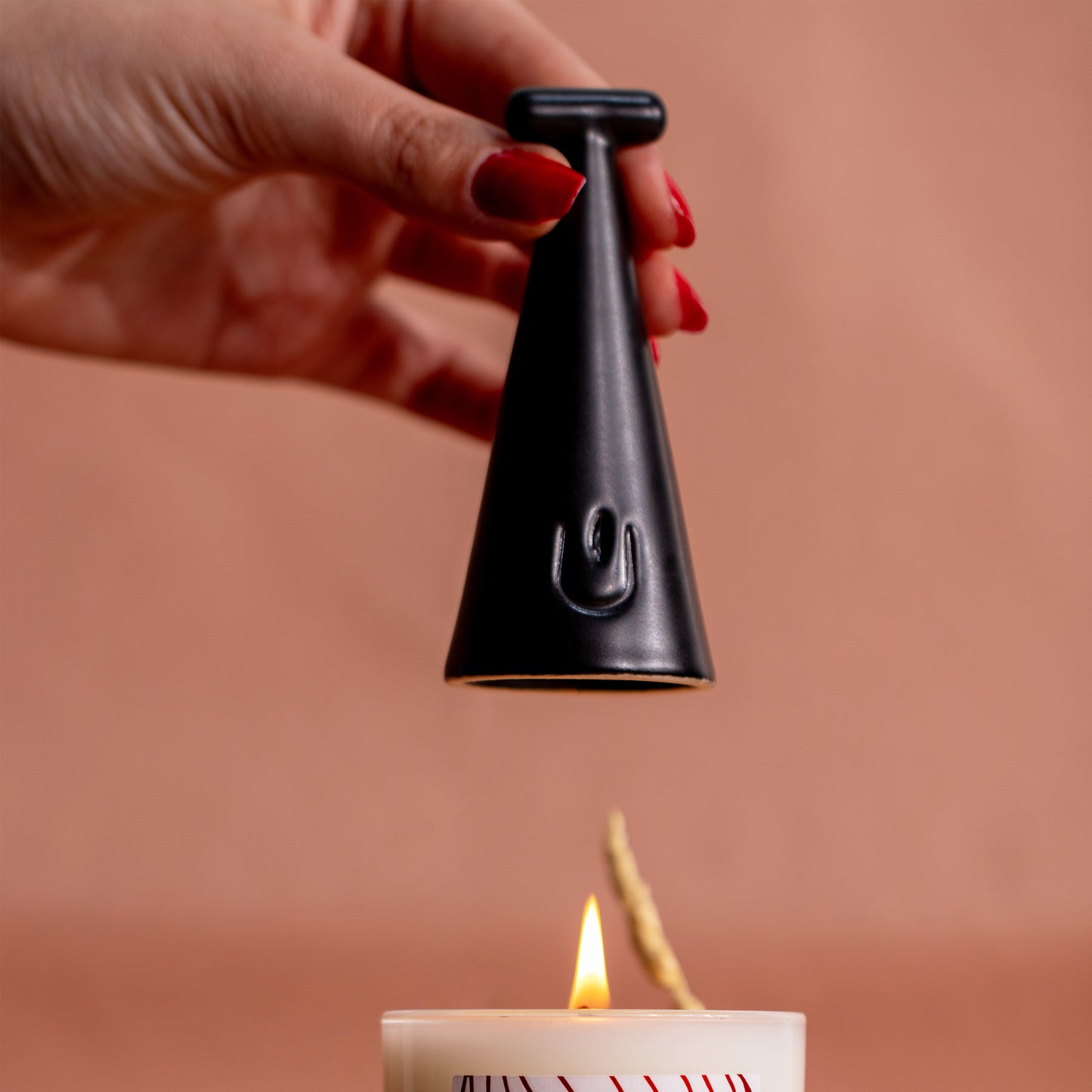 Coupe De Feu Siyah Stonware Mum Söndürücü