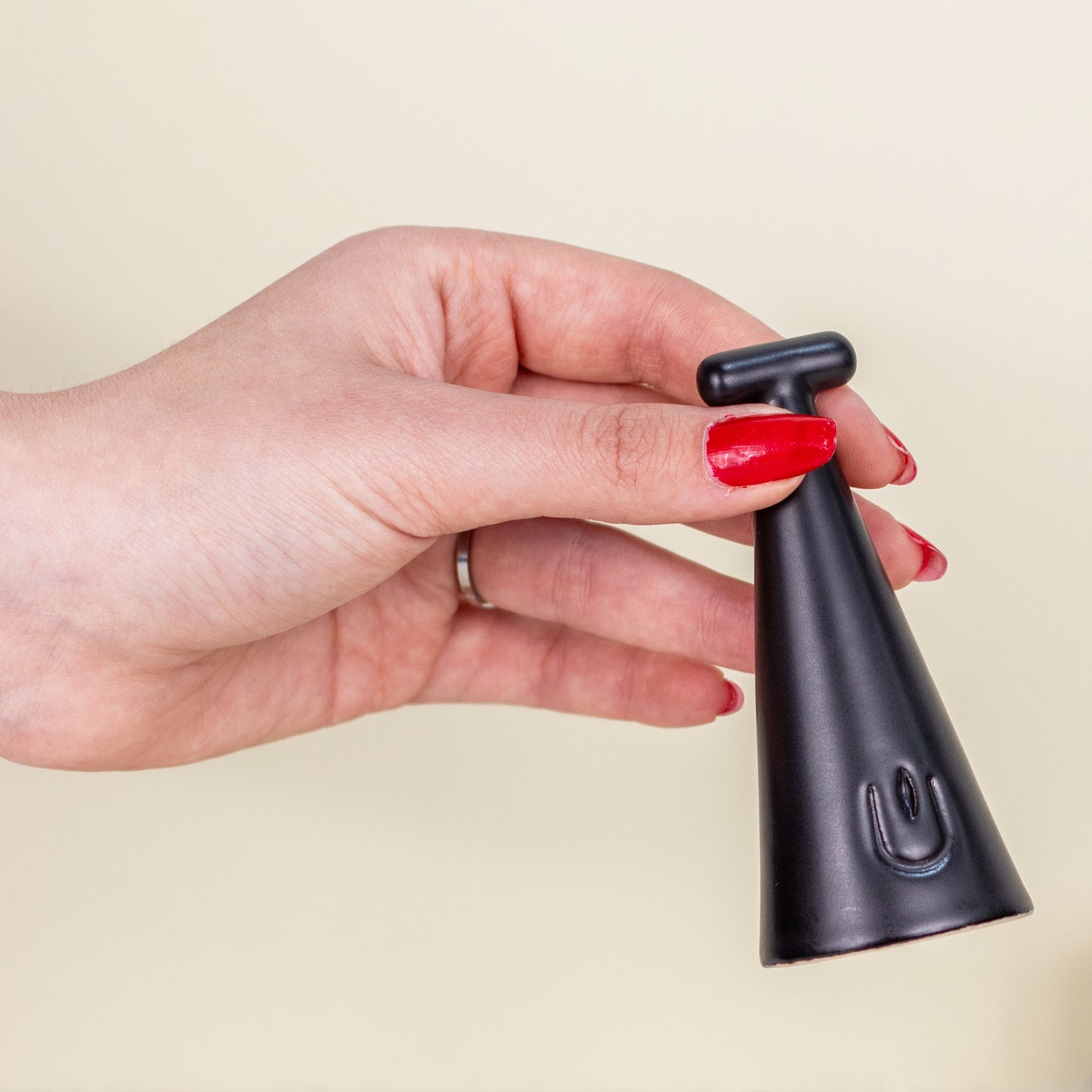 Coupe De Feu Siyah Stonware Mum Söndürücü